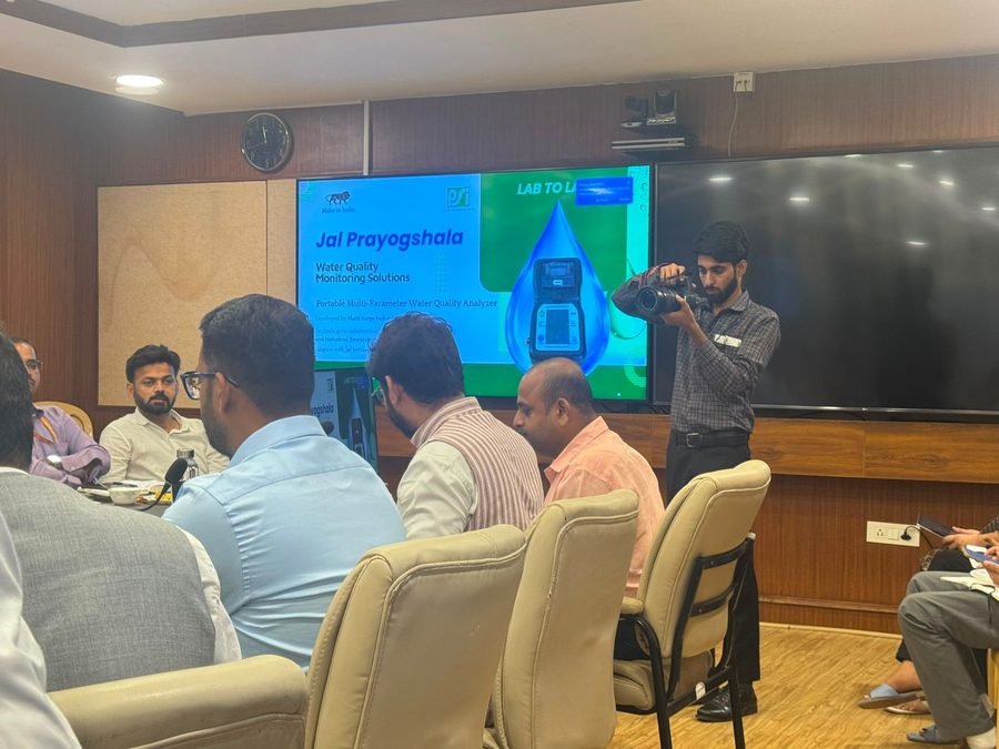 Presenting the Jal Prayogshala portable multi-parameter water quality analyzer to a panel
